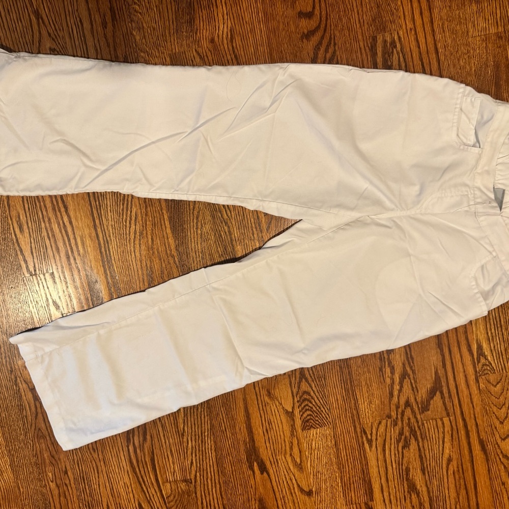 White Scrub Set - Picture 2 of 3